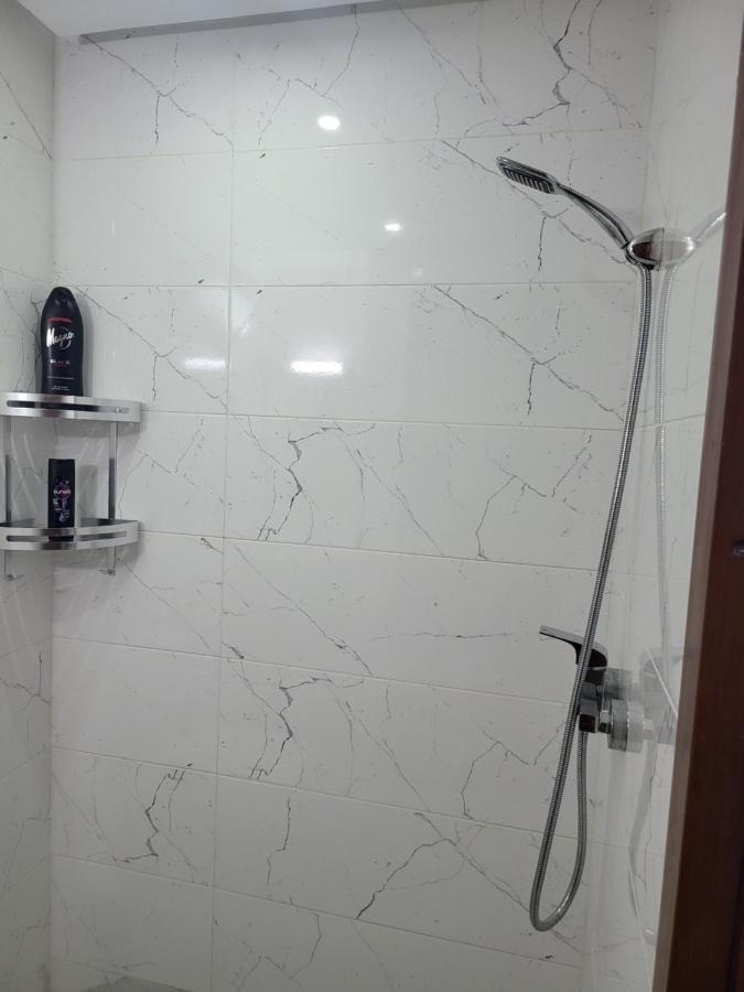 Appartement Duplex+2 Salles De Bain A 5 Min De L'aeroport *